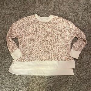 Thin sweatshirt